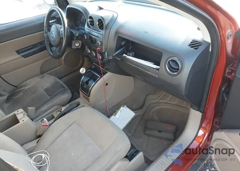 2012 Jeep Compass Latitude из США, поврежденный, VIN 1C4NJDEB8CD567736